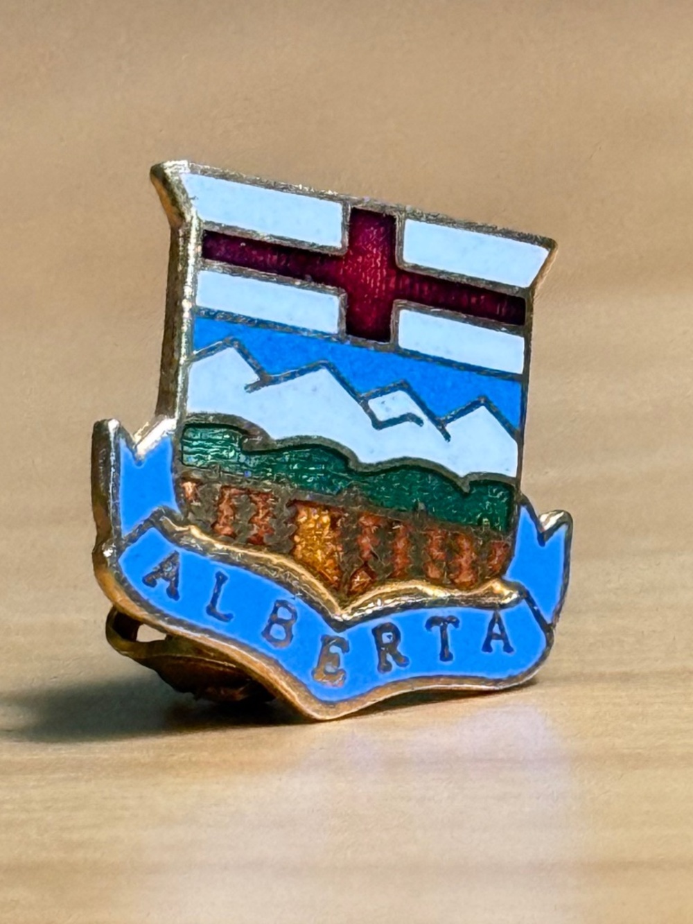 Vintage Alberta Provincial Flag Emblem Label Pin Made in Taiwan